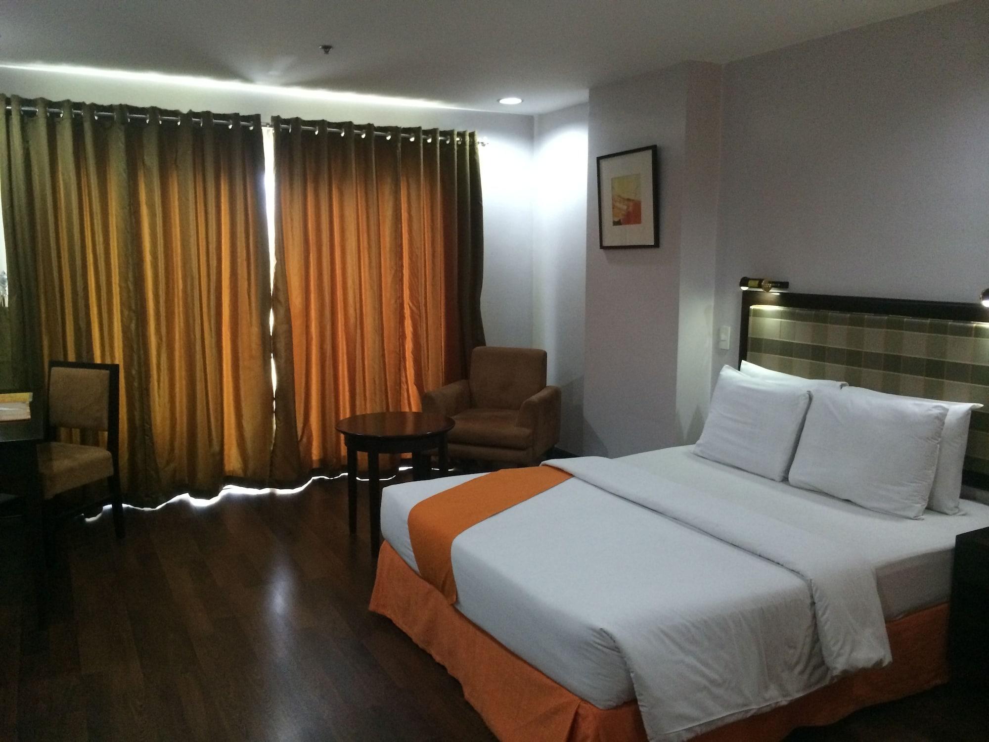 โรงแรมบากุยโอ เบิร์นแฮม สวีท Baguio City ภายนอก รูปภาพ